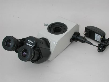 Enlarge Nikon Teaching Head with light pointer source
