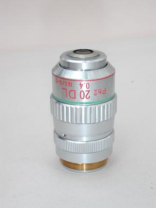 Nikon 20x Phase Contrast Dark Low Corr Collar Microscope Objective